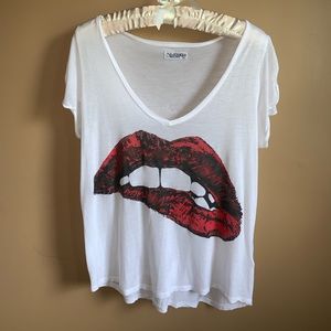 Lauren Moshi Beverly Hills “Lips” Tee Women’s XS